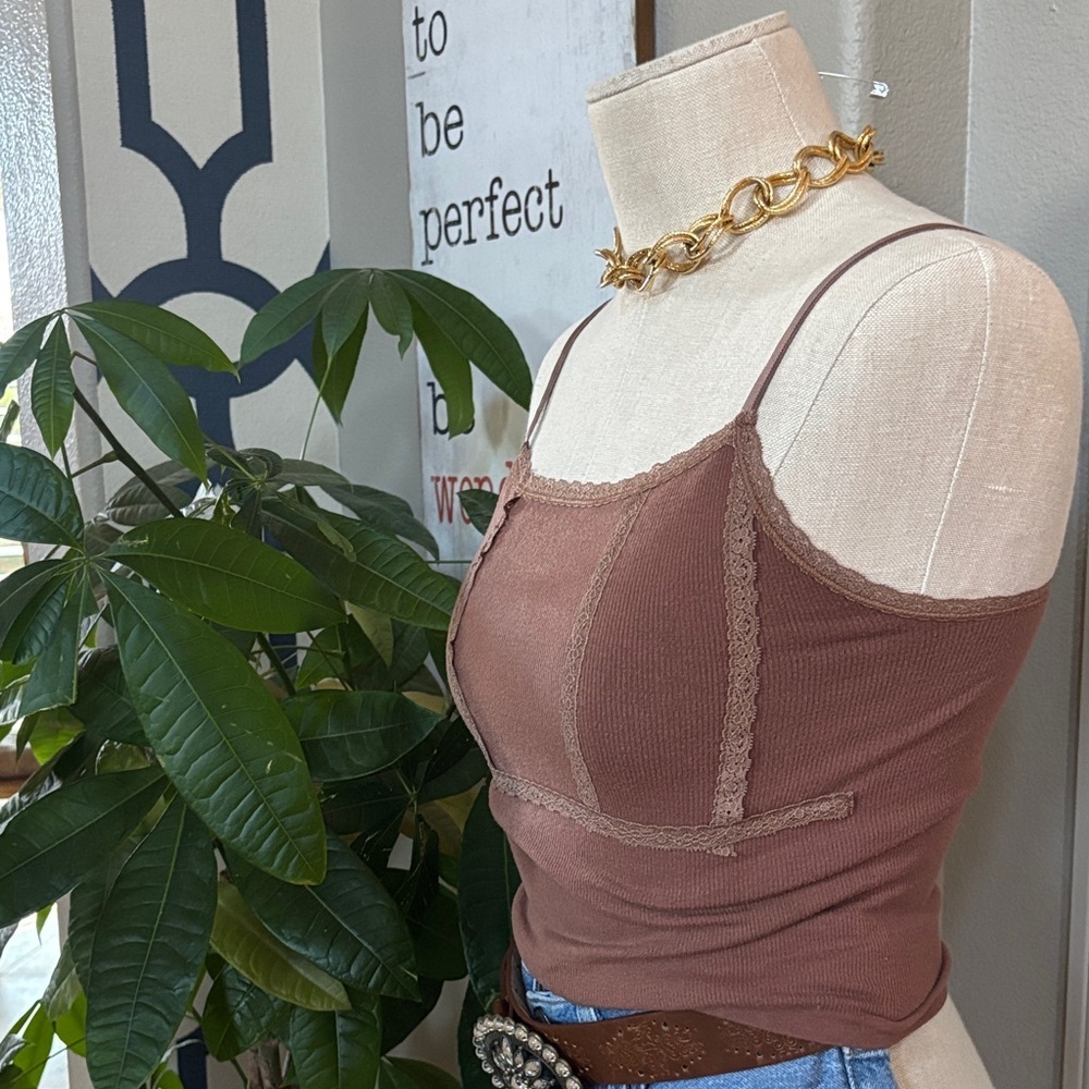 Urban outfitters Brown Tank Top W Lace Detail 🤩with Denim Shorts - Picture 3 of 8